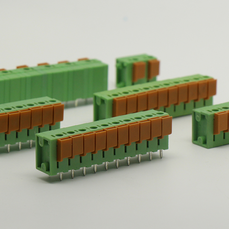 free samples green plastic 10A 300V AC Low Voltage Brass Spring Terminal Block