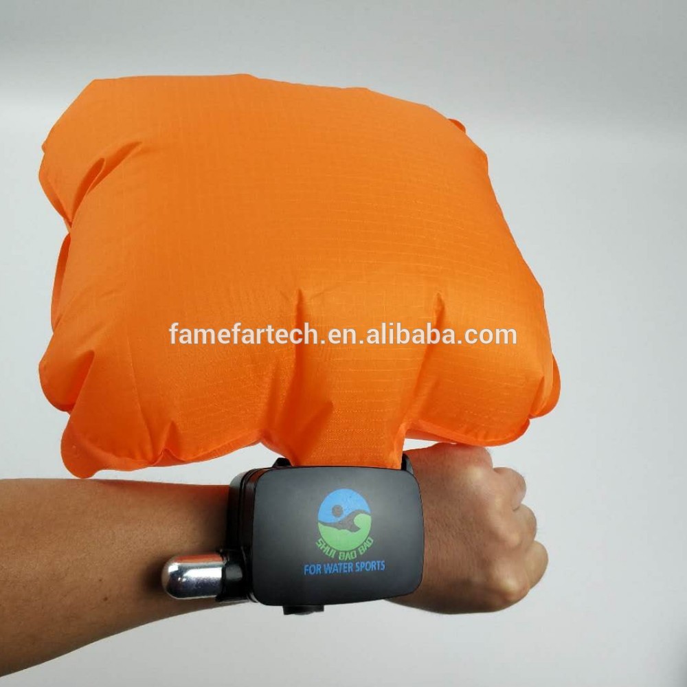 Wholesale underwater self rescue bracelet swimming / Surfing inflate balloon floating lifesaving wristband