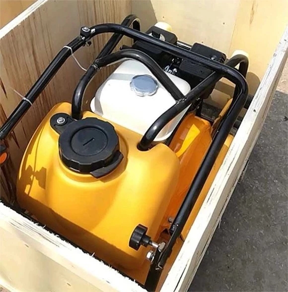 gasoline engine GX160 Plate Compactor with Water Tank