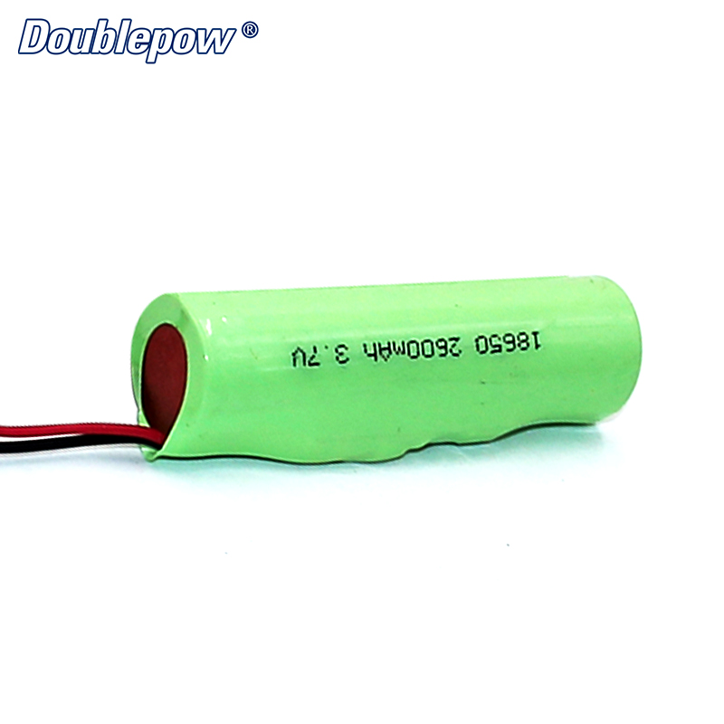 18650 2600mAh Protected Rechargeable Lithium Ion 3.7V Battery with Cable Connector