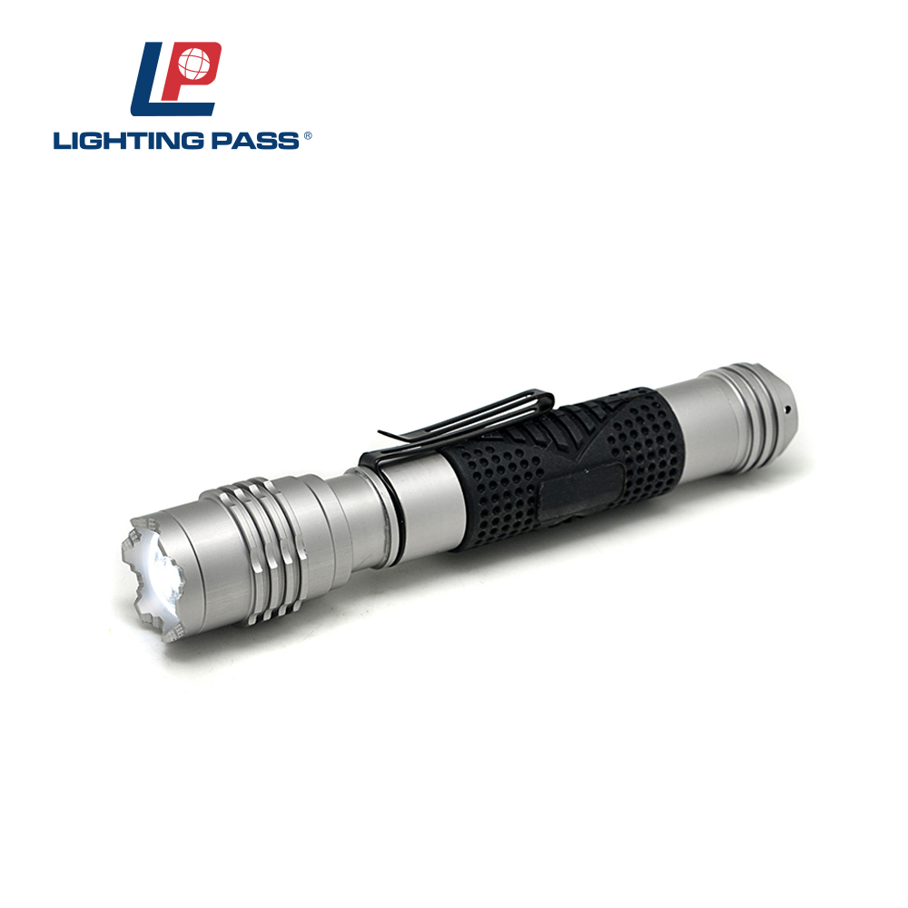 wholesale carbon fiber 3WCREE led torch flashlight for outdoor using