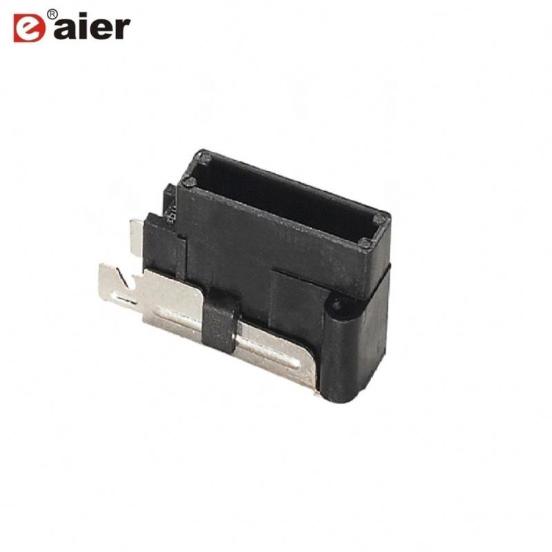 QS02 Auto Blade Fuse Holder