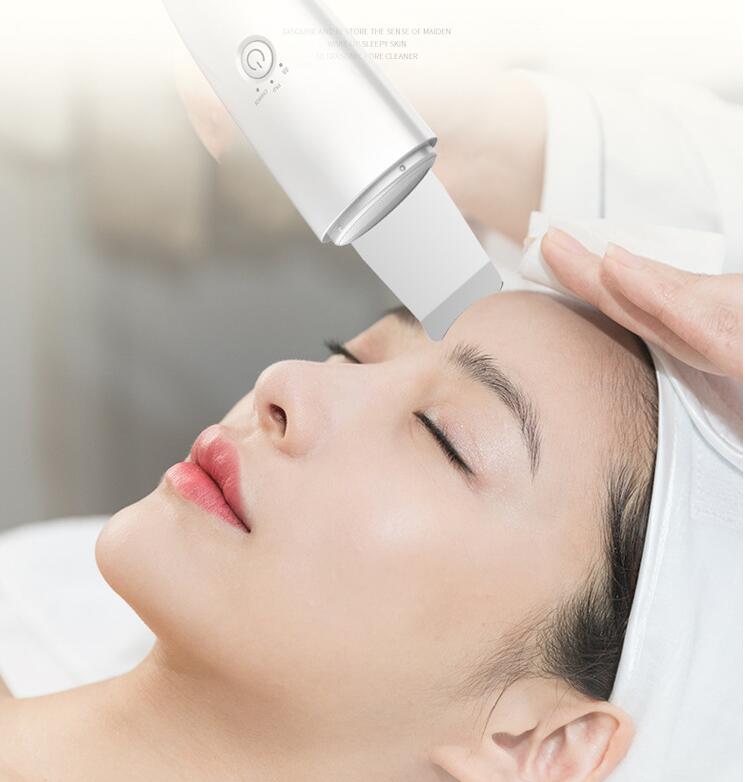 NEW 2019 Ultrasonic Deep Face Cleaning Machine Skin Scrubber Remove Dirt Blackhead Reduce Wrinkles and spots Facial  Lifting