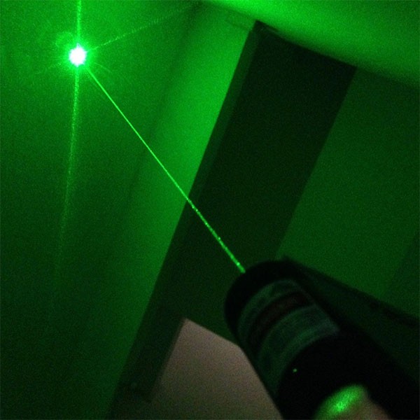 Multifunction 2 in 1 Green Laser Pointer Green Ray Light Beam Star Sky Laser Pen