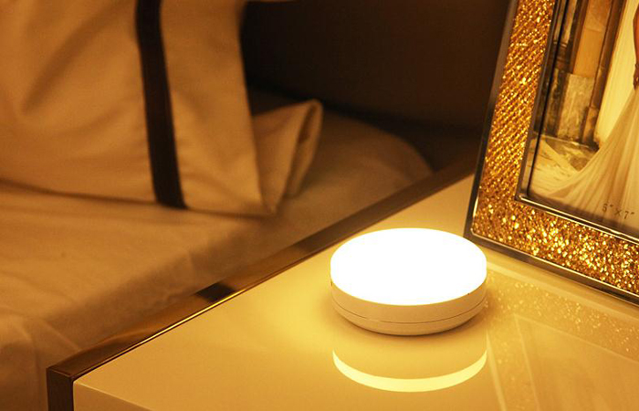 Goldmore 360 degree rotating Rechargeable battery included 6LED motion sensor lights Wireless Light control LED sensor light