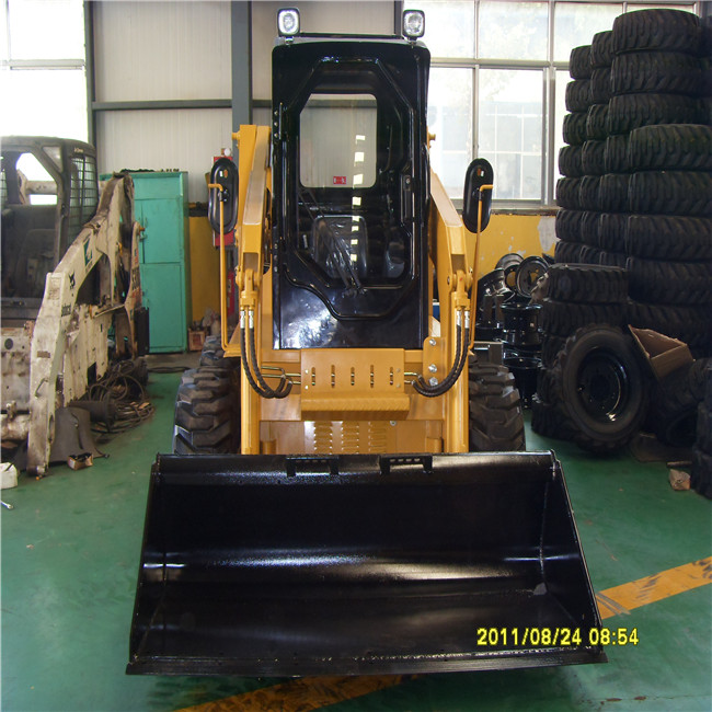 Mini Skid Steer Loader With 4 In 1 Bucket,Skid Steer Loader Hydraulic Earth Auger,Skid Steer Loader Attach Bale Clamp