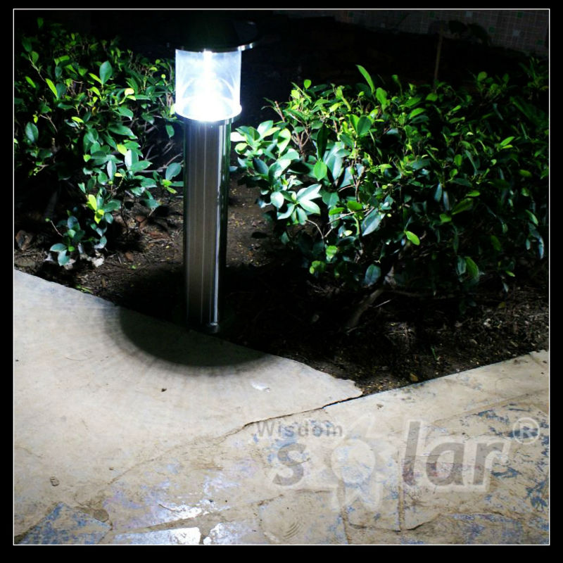 Excellent brightness solar outdoor garden solar led light solar lawn light with long year warranty