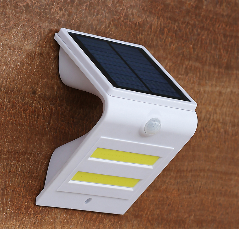 Pavement lighting/gate lighting triangular sensor  lights with solar panel in ABS