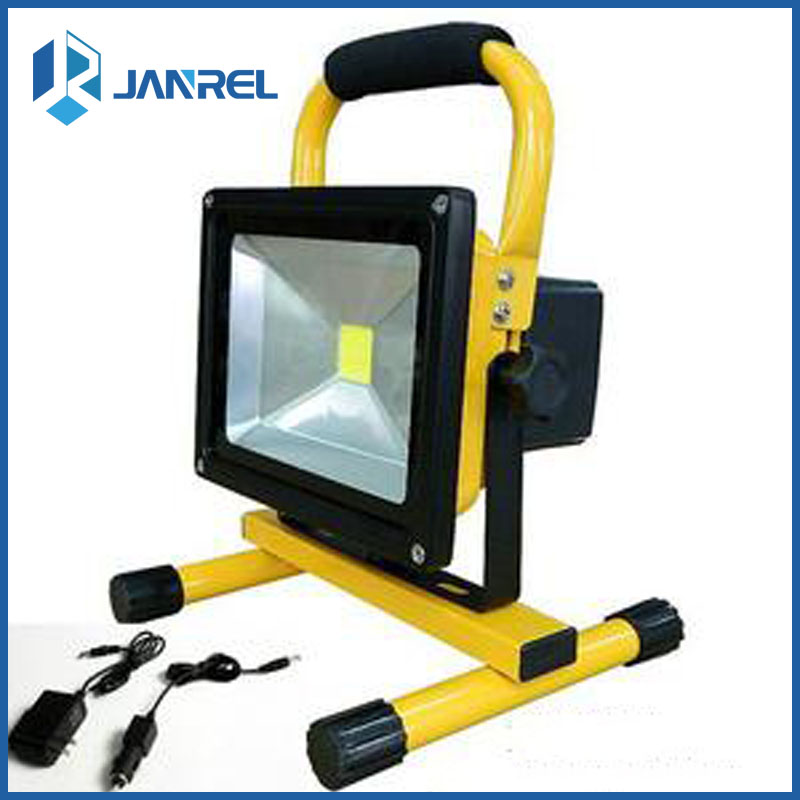 new type outdoor floodlight 30W led rechargeable emergency lighting portable searchlight projection lamp