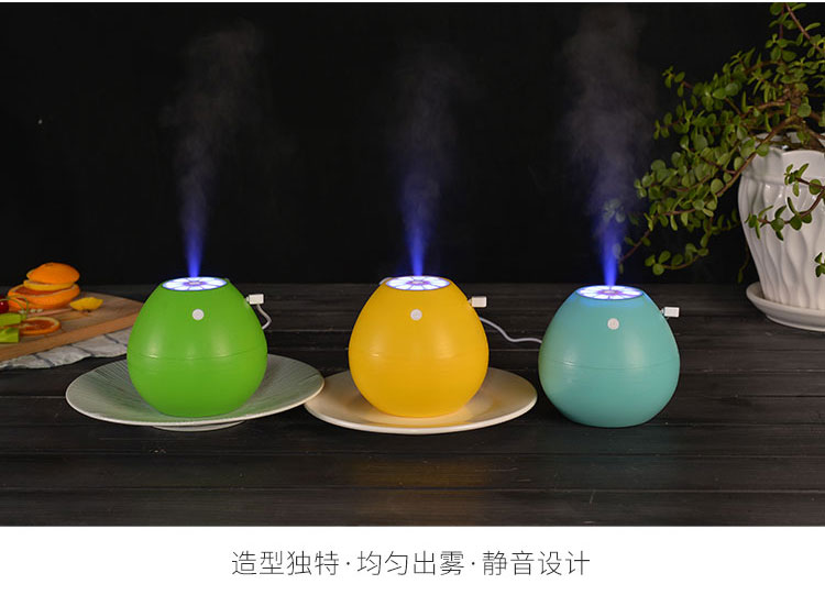 400ml  Desk Humidifier, USB Cool Mist Humidifier Whisper-Quiet Operation /4 Hours Timed Auto Shut-Off and Night Light Function