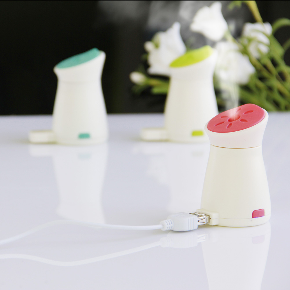 Mini USB Lovely Cute Small Penguin Humidifiers ,Cheaper Factory Price Aromatherapy Humidifiers with 7 Color led change