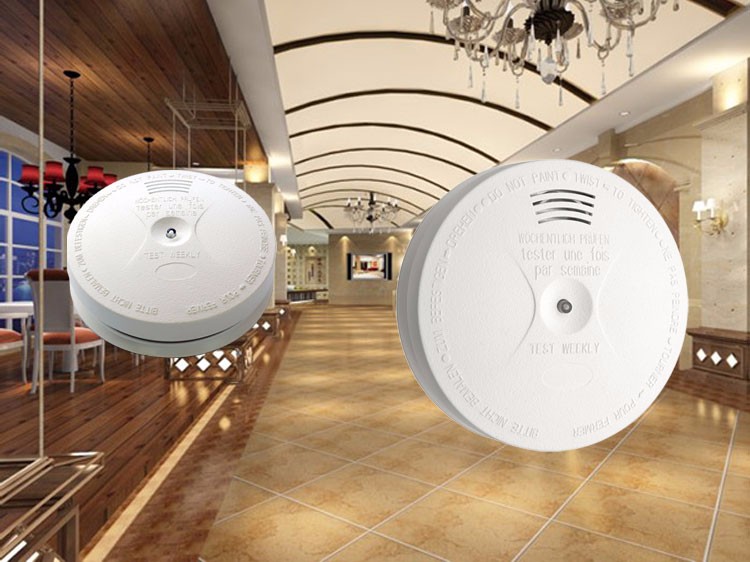 Wireless Fire alarm Stand Alone Photoelectric Smoke Detector 85dB Battery Powered Sensor Compact Smoke Alarm