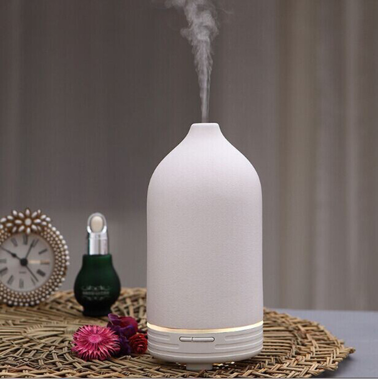 Hidly small white aromatherapy ceramic aroma diffuser