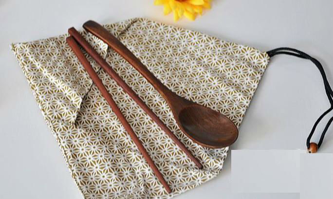 Japanese Dinner Wooden Cutlery in Cotton Cloth envelope