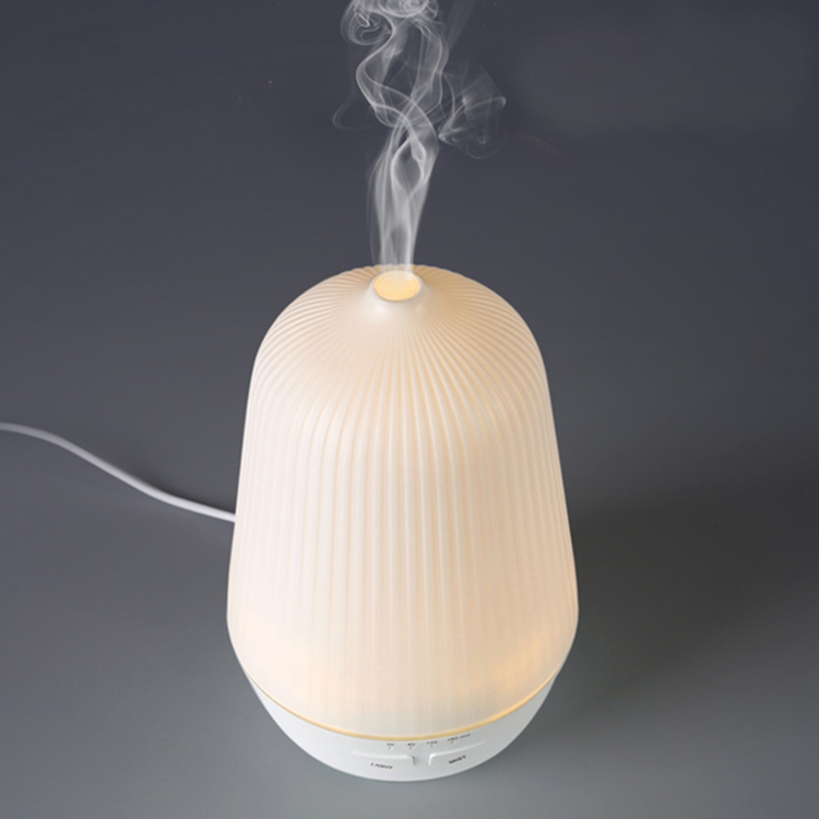 Mini Capacity Auto-off Aroma Oil Diffuser Air Purifier for Victoria Secret