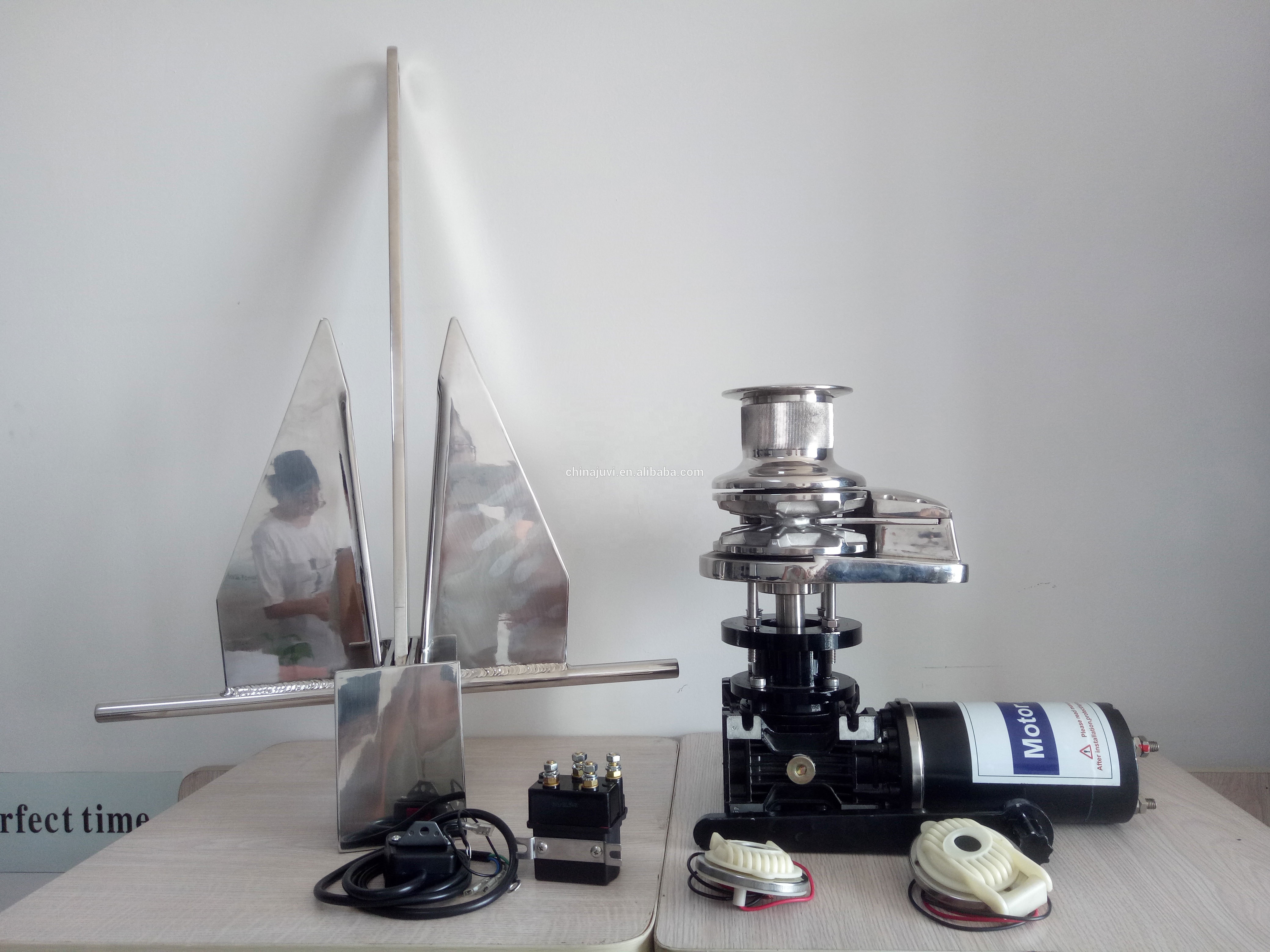 Hot sale JV611 Electric 12v small vertical anchor winch for boat yacht