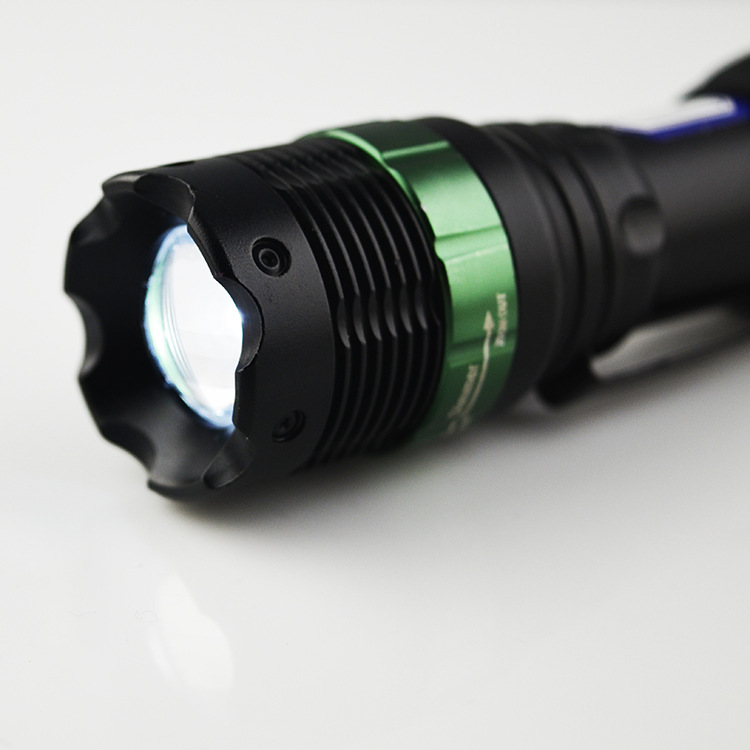 Multi-Function Portable Super Bright Zoom XPE LED Tactical Torch Flashlight Witch Attack Head,Two Styles of Head