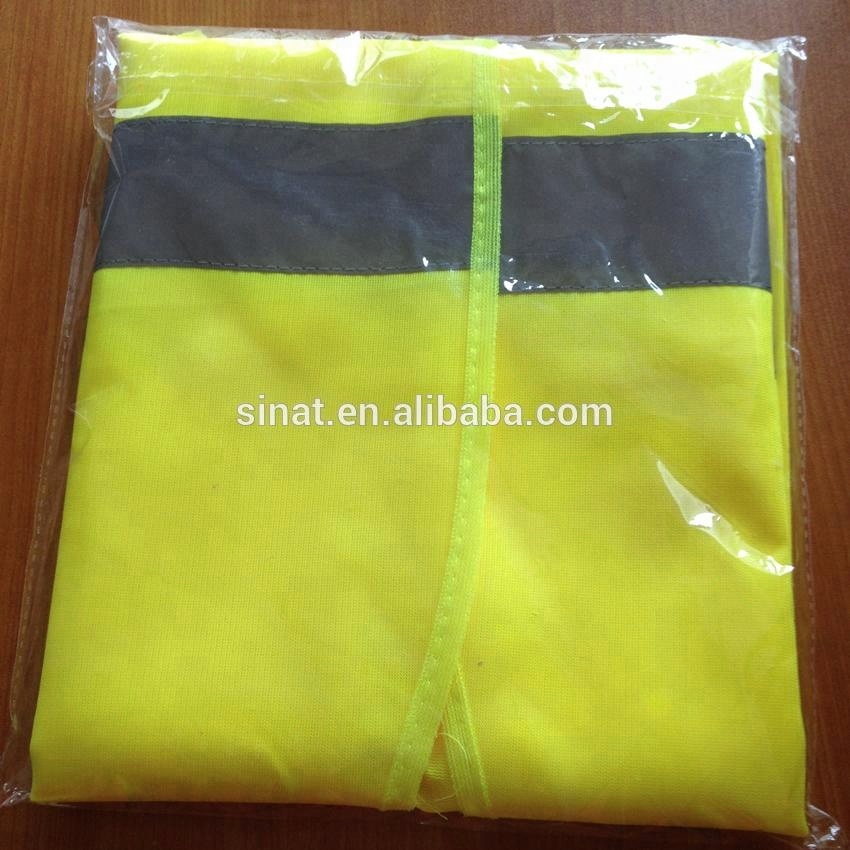 Yellow color Class 2 safety vest for road emergency use