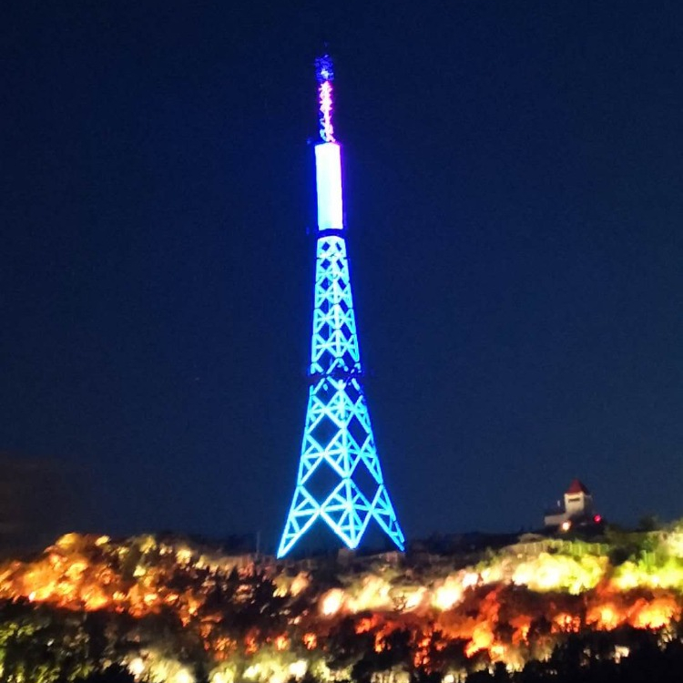 80m angular steel telecommunication tower with LED