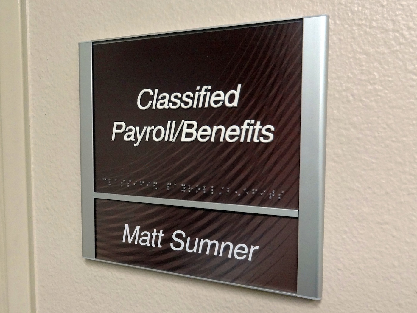 Acrylic Wayfinding Plaque Ada Braille and Tactile Sign