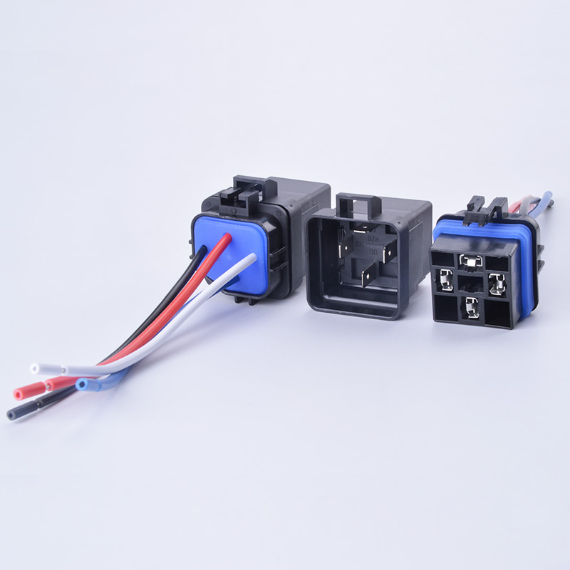 Waterproof Automobile Relay DC12V ,24v 40A 5Pin 4pin Auto Relay + Holder With 105mm Length Wires,Car relay with socket