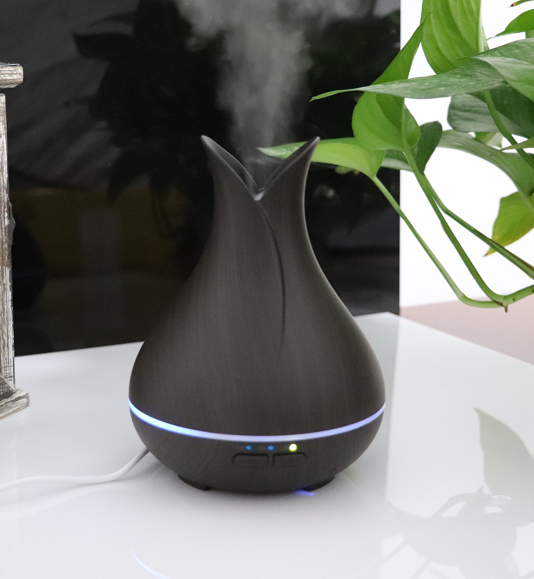 Factory Price Cool Mist Humidifiers ,150ml Aromatherapy Essential Oil Diffuser Ultrasonic for Home & Spa