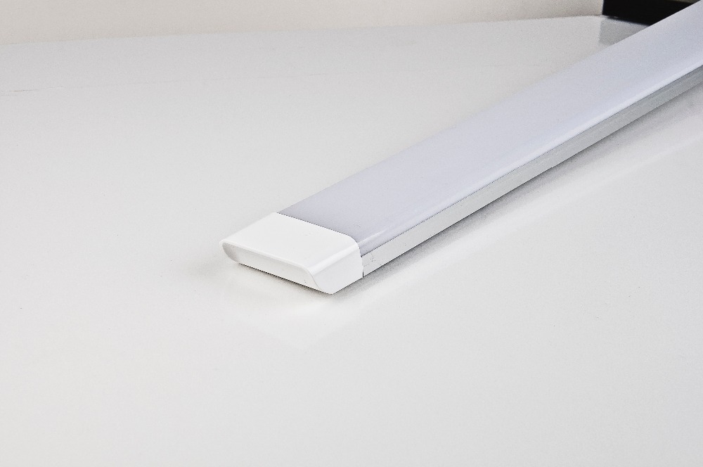 New Style! Led Clean Purification Tube Light 2ft 600mm 28W Led Flat Batten Light 3 Lines Led Tri-proof Lamp 170 Beam angle