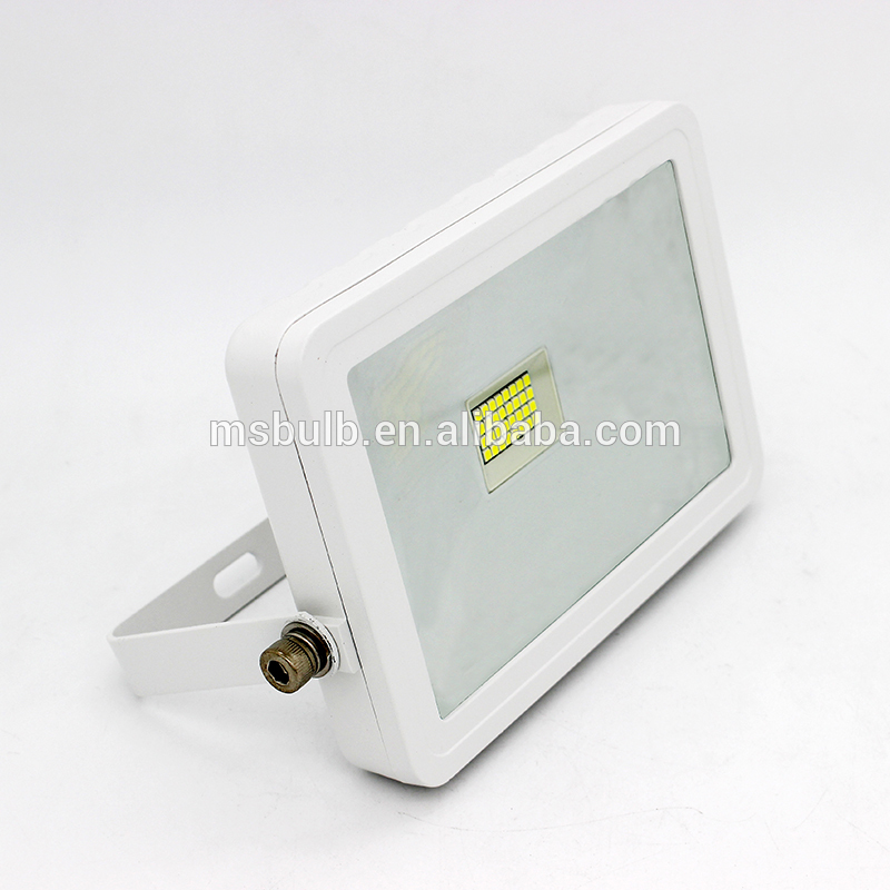 High quality ipad design slim led floodlight 20w 90lm/w Aluminum reflector ra>80 pf>0.9 2 years warranty