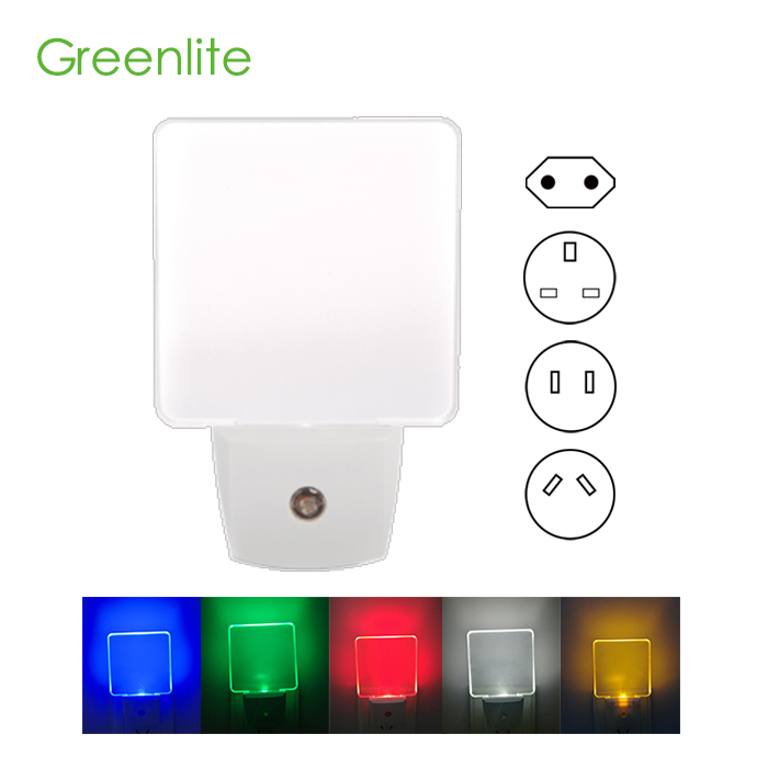 Long lifetime 3 kinds of plug led light sensor night light