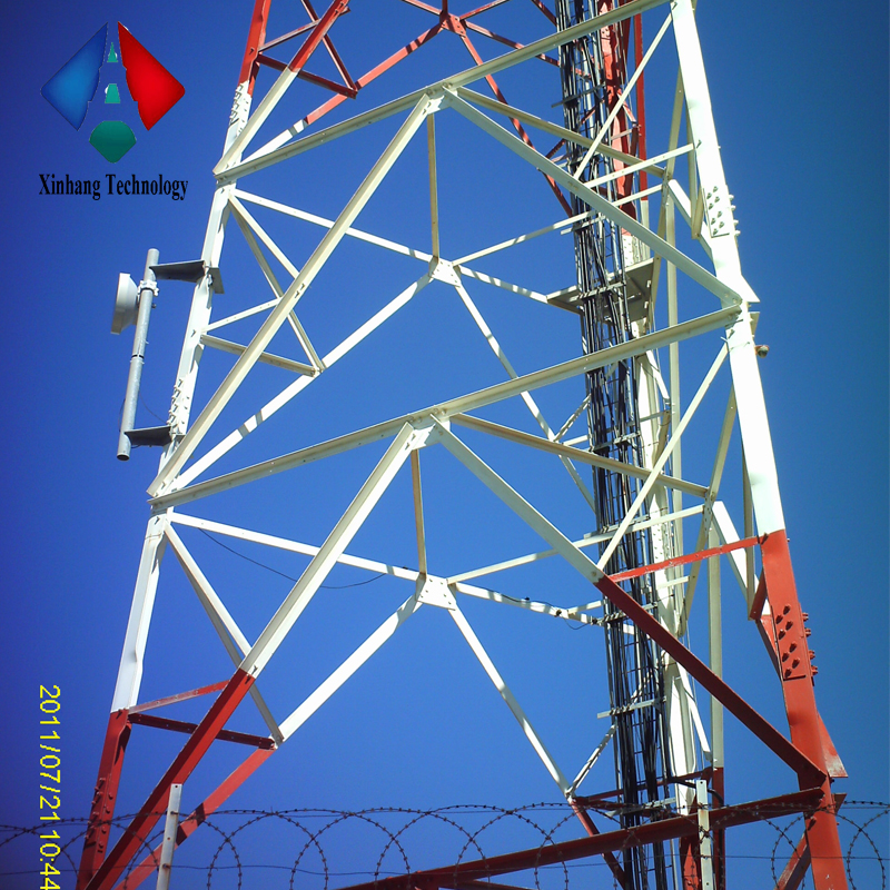 Four Leg and Triangular Radio Triangle Telecom Tower