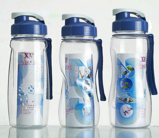 750ml Beautiful Plastic Sports Bottles in Many Colors