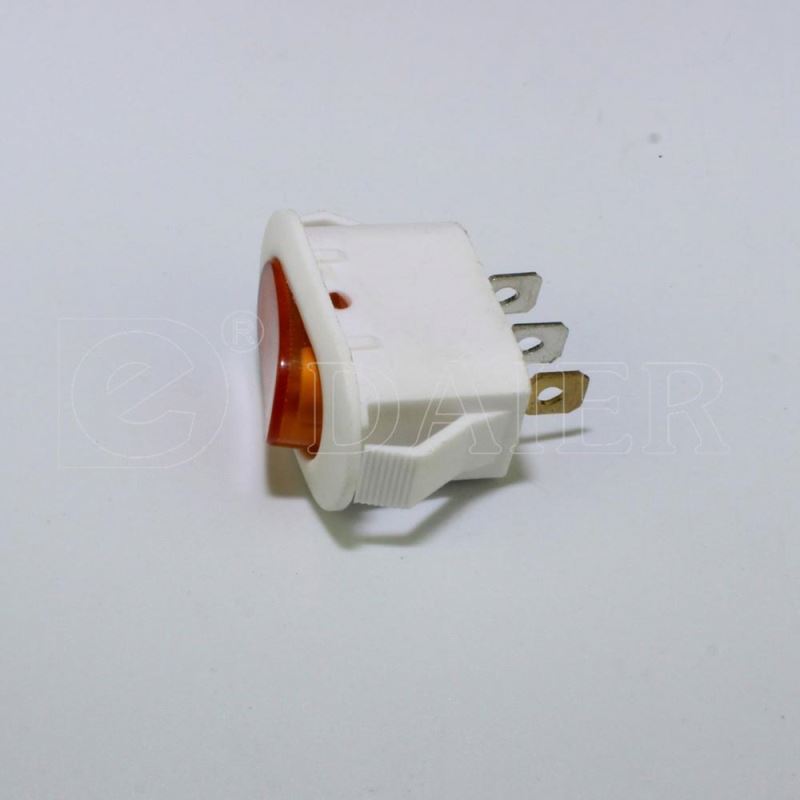 White Single Pole Single Throw 220V LED Rocker Switch T85 KCD3