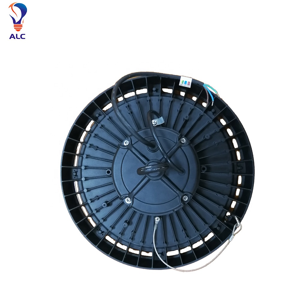 high bay led light outdoor IP65 led high bay light 100W for airports stadium parks squares tourist attractions no spots