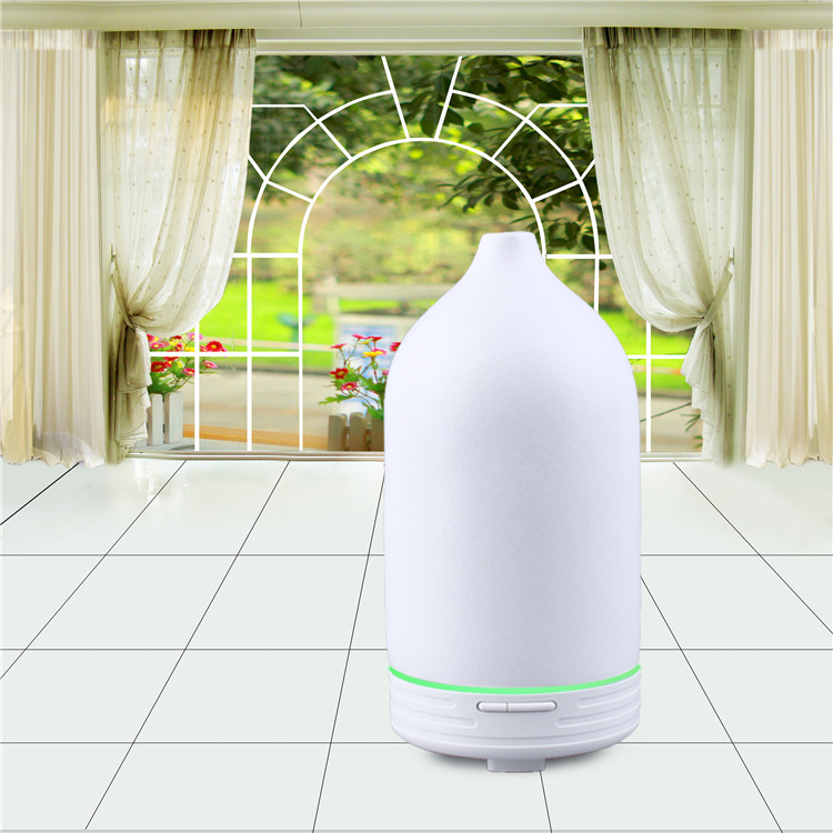 Mothers Day Gift Cheap Ceramic Aroma Humidifier with 100ml Capacity for Essential Oil Diffuser