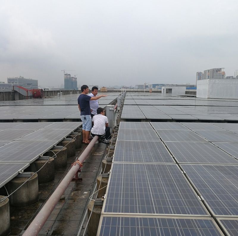 Solar Panel System with 2 Batteries for Gate Automation