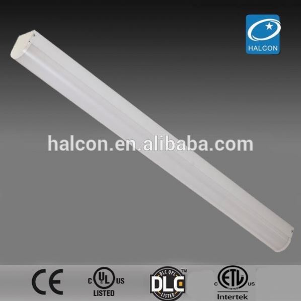 110Lm/W 130Lm/W Linkable 4Ft 8Ft Led Strip Linear Light Fixtures Surface Mounted