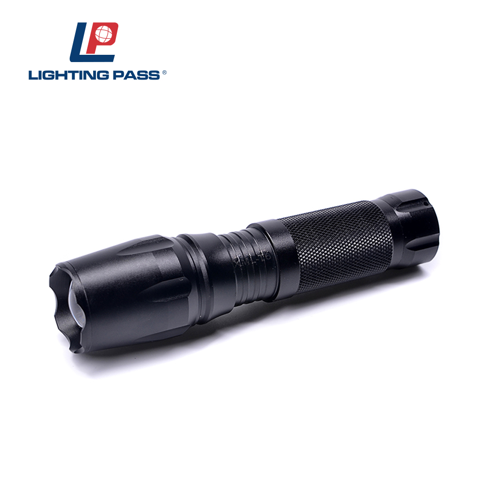 X900 adjustable zoom focus water resistant LED tactical flashlight with rechargeable Li-Ion batteries 5modes