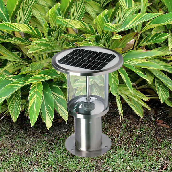 Solar Powered Rechargeable Decorative Metal JR-CP96 Lantern LED Light for Garden Use