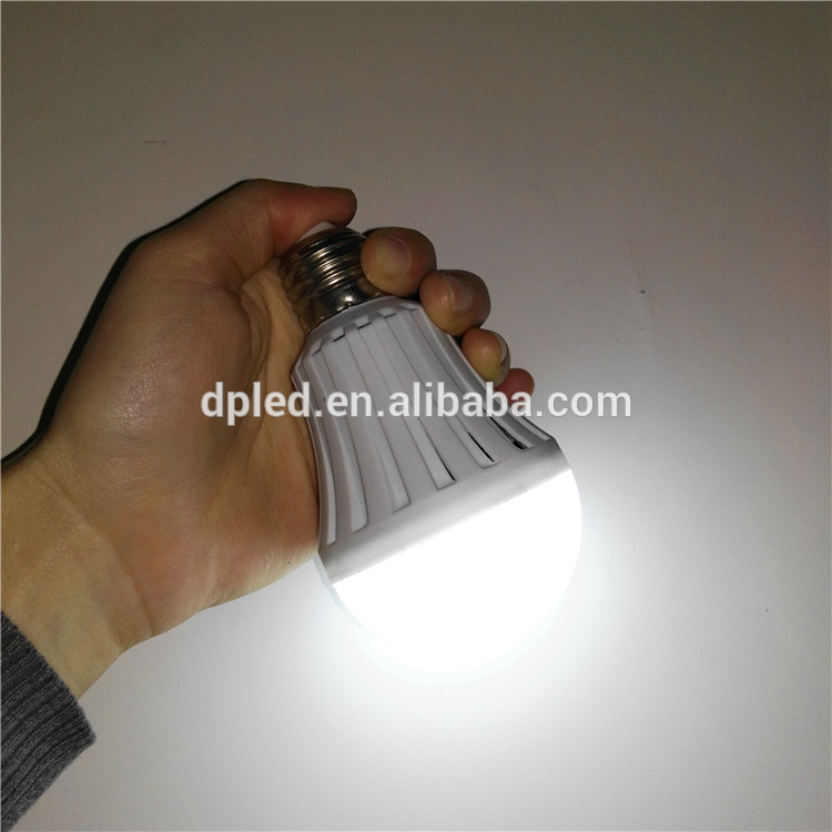 Magic light bulb rechargeable led light bulb 9w