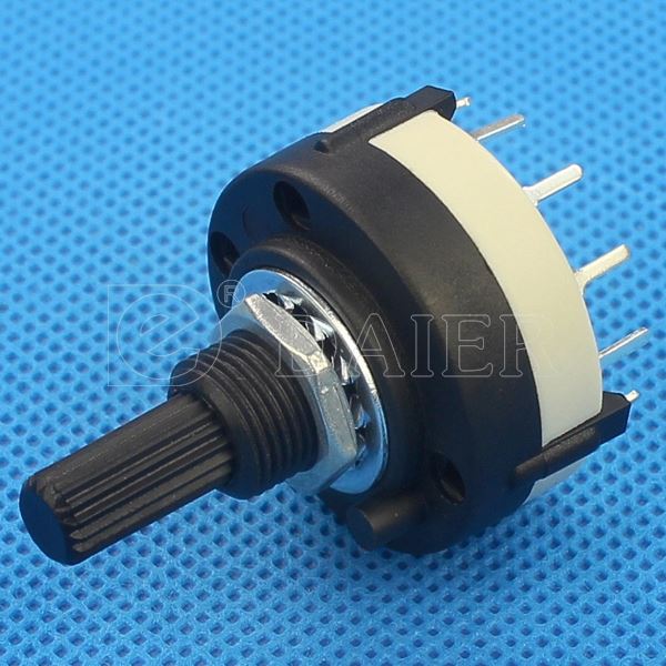 Miniature 3pole rotary switch with PC terminals