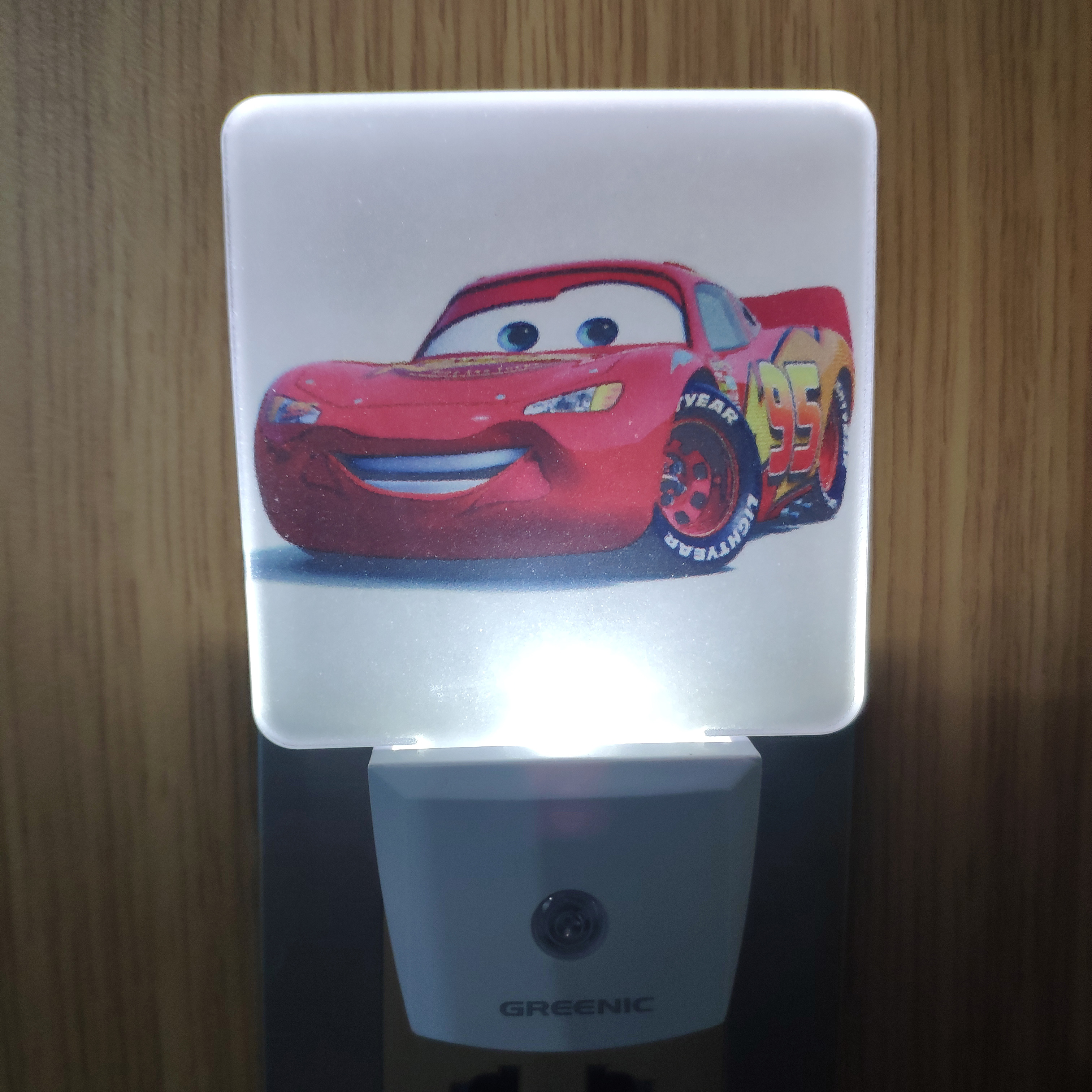 baby led night light plug MOTEL HOTEL ROOM