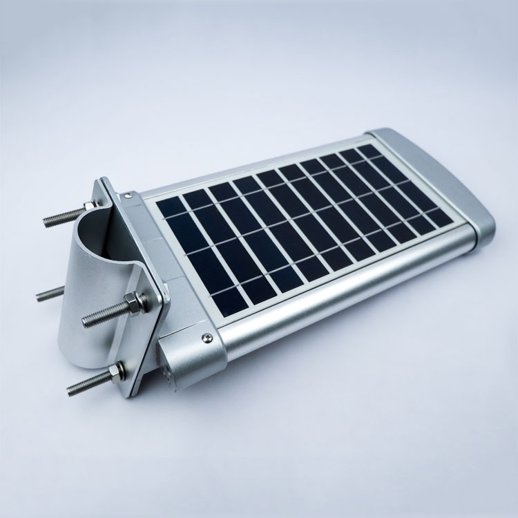 2018 new day night wall solar led infrared sensor light