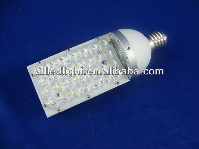 28w 2300lm one-side view e40 led street light