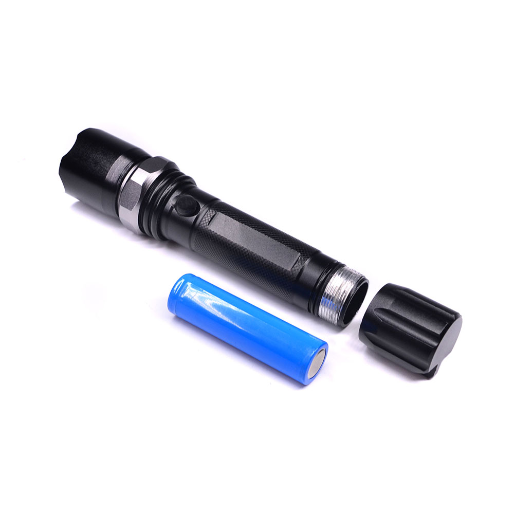 Geepas High Power Long Rang Beam Metal Rechargeable Palito Creeled Torch