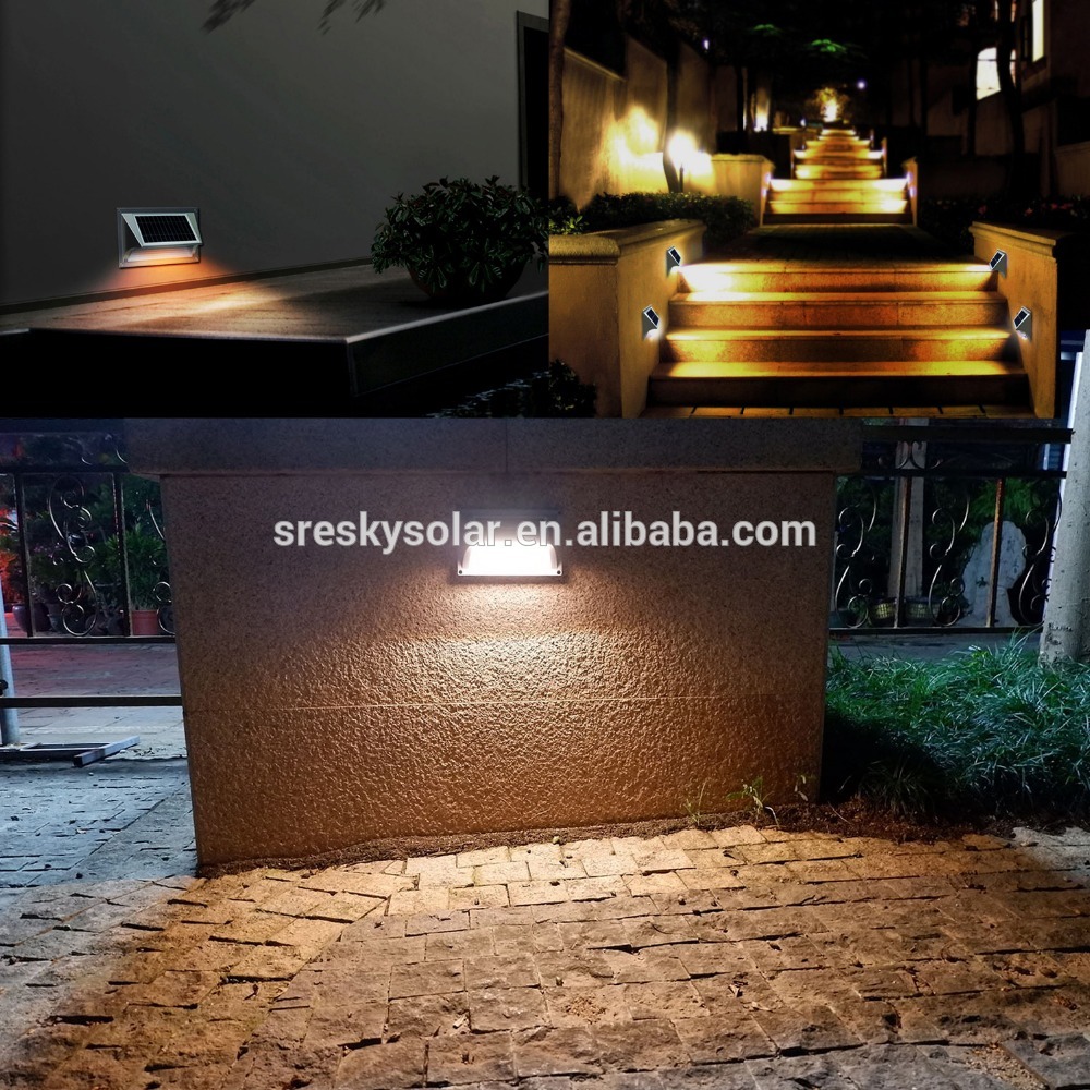 Warm White Outdoor Garden Fence Wall Stairs Solar Light