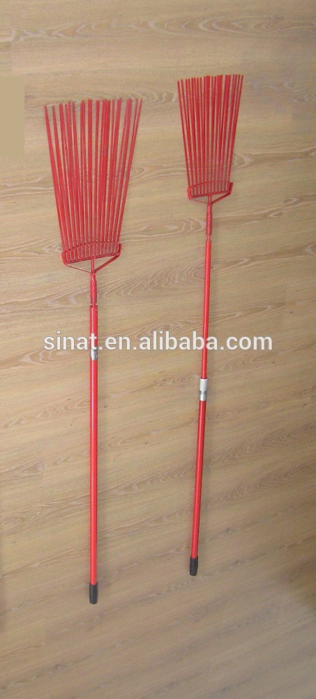 Wood handle detachable red fire beater