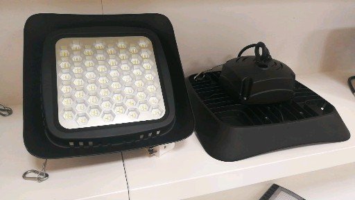 highbay led light outdoor IP65 working light 200W for Supermarket Storage Plant Stadiums Airport no spots less glaring