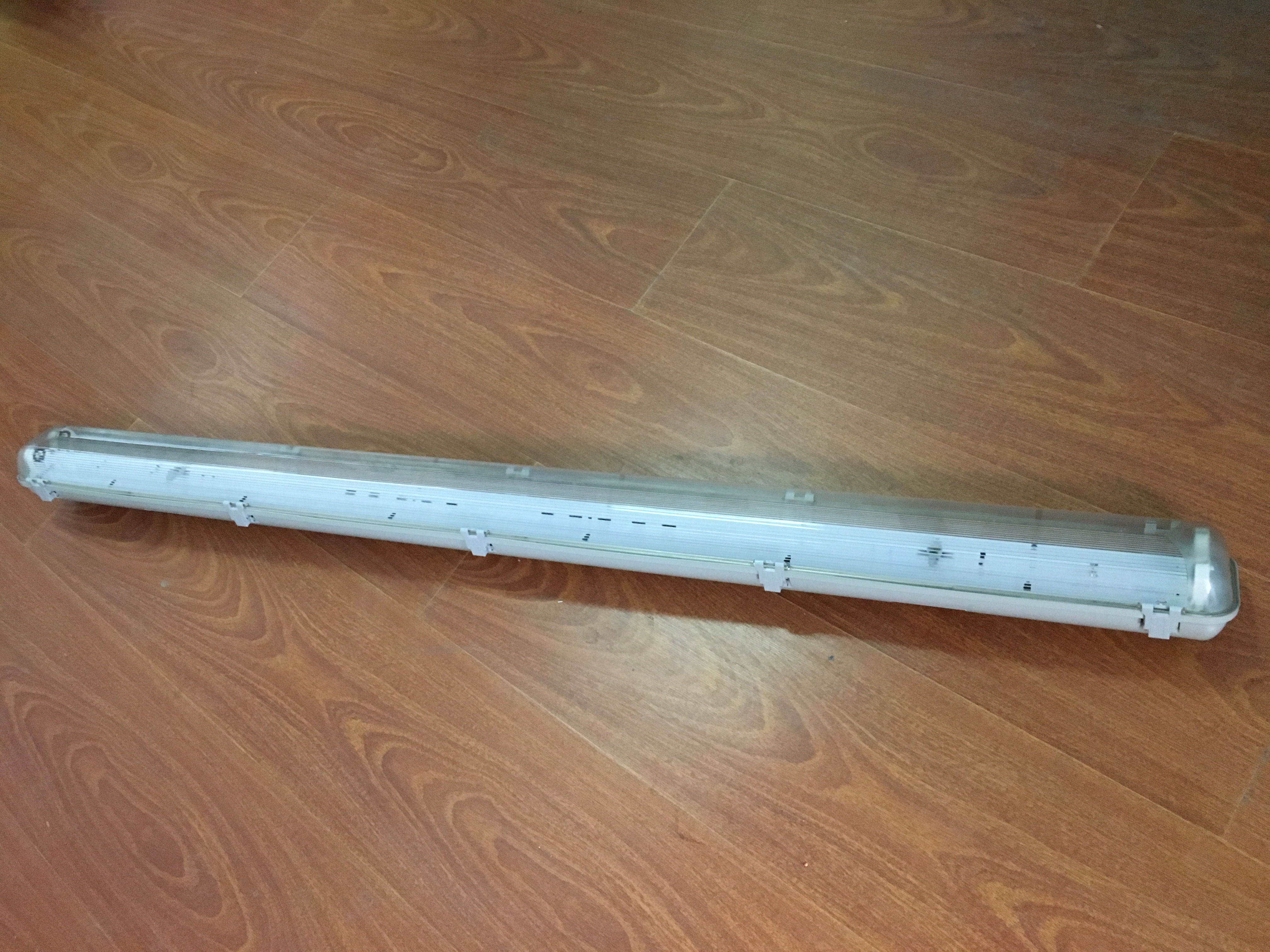 Vapor tight ip65 tri-proof led light