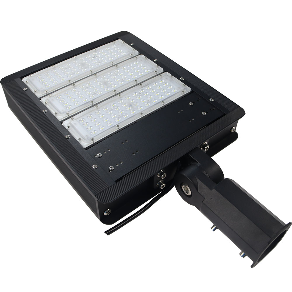 Led parking lot light Industrial Warehouse lights 150w retrofit kits with Meanwell Driver 6500k Bridgelux led 3 years warranty