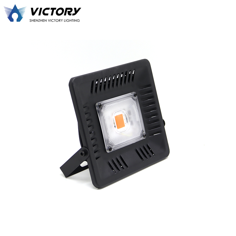 Full spectrum Waterproof IP67 led grow light 50W 100W 150W outdoor plant lamps